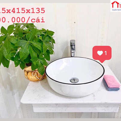 gia-lavabo-trang-su-tron-vien-den-de-ban-hue