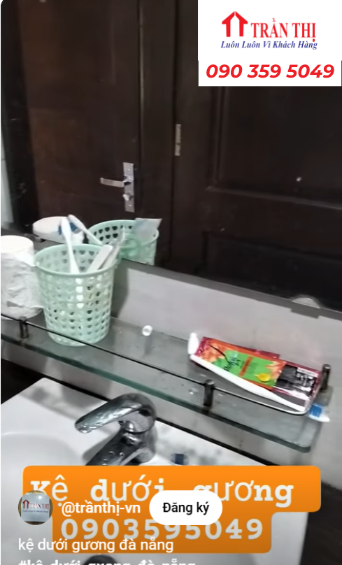 Mẫu kệ dưới gương tại Đà Nẵng